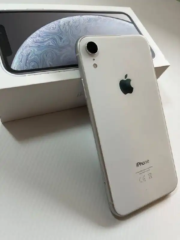 iPhone XR 128ГБ ростест, АКБ 78%