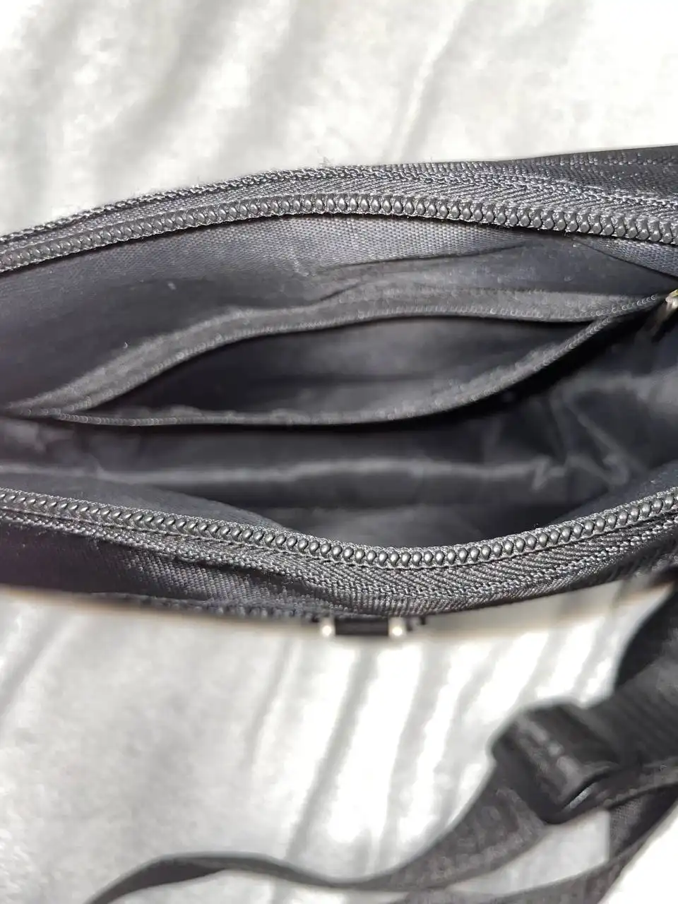 Сумка б/у в хорошем состоянии