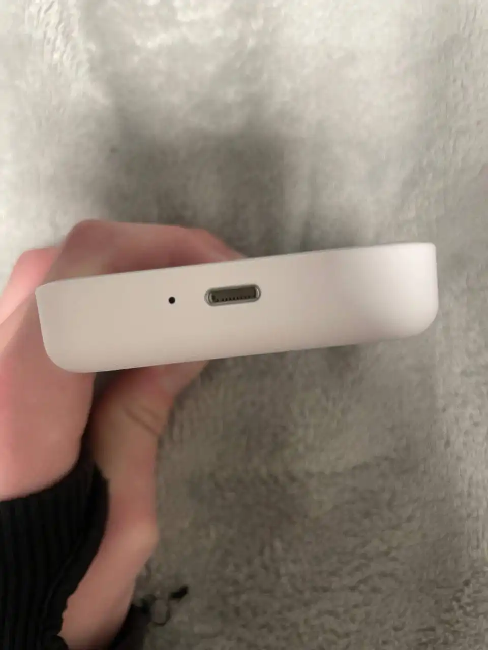 Повербанк Magsafe для iPhone 12