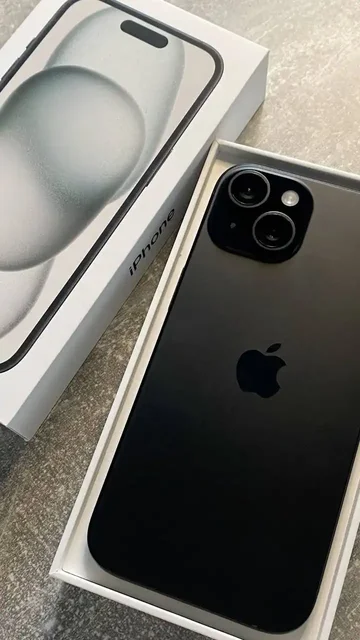 iPhone 15 128 ГБ в отличном состоянии с аксессуарами - Электроника в Рыбинск