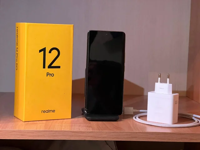 Продам телефон Realme 12 Pro 5G 256ГБ со сколом - частное объявление в Рыбинск