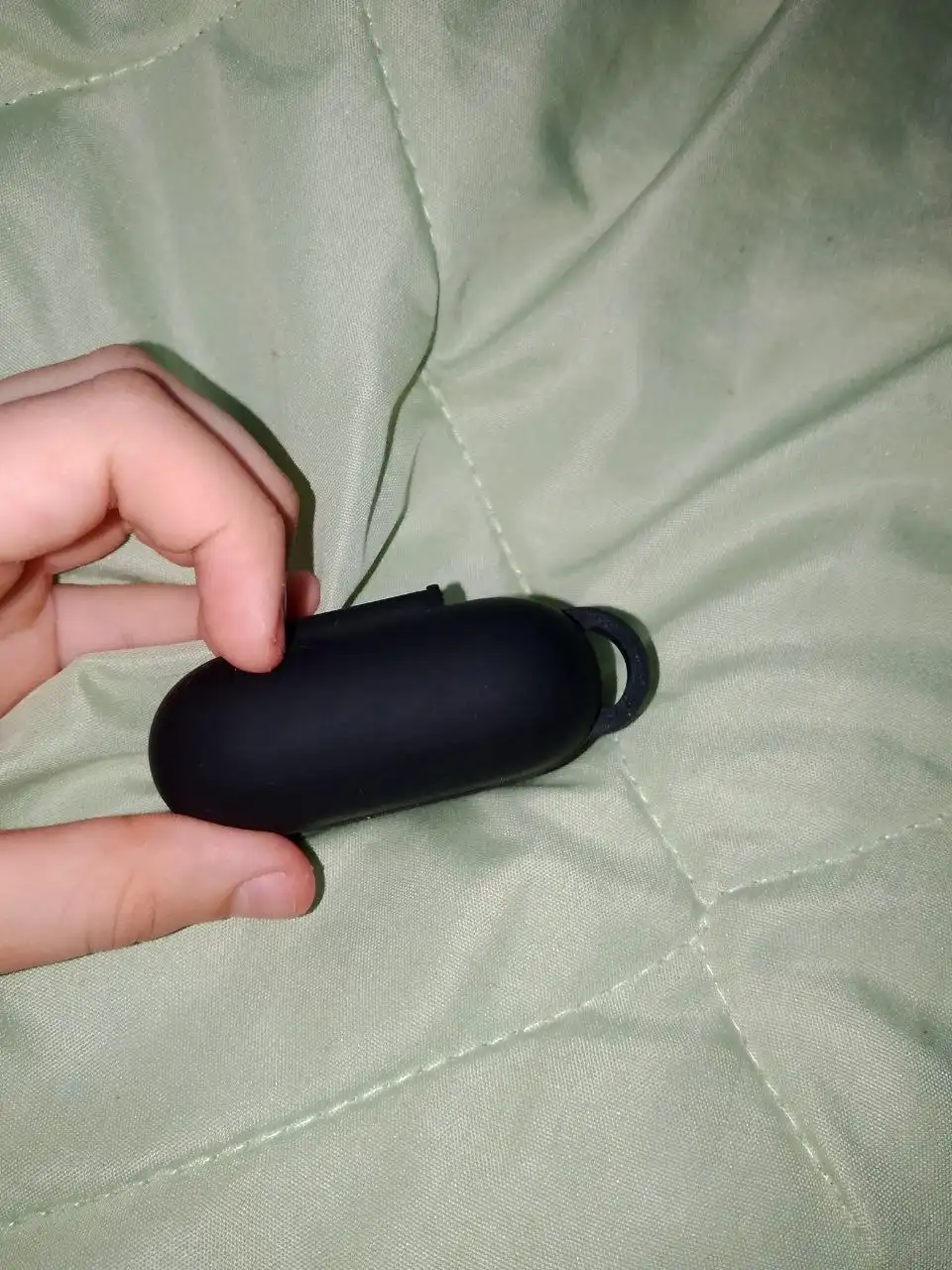 Продажа AirPods Pro с чехлом и зарядкой - Наушники (Электроника) в Рыбинск