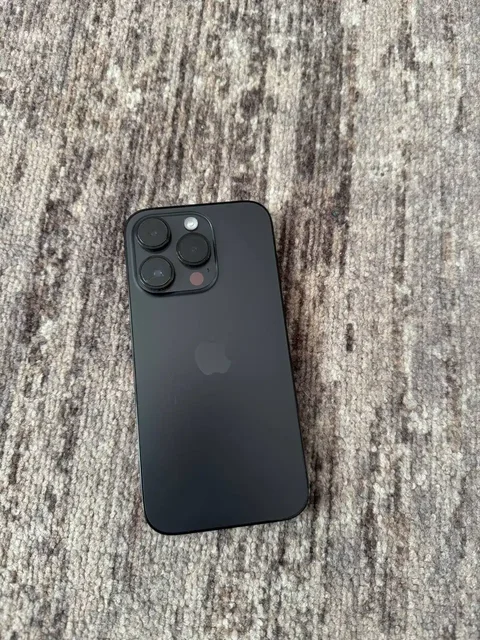 iPhone 14 Pro 128 ГБ с трещиной на камере - Компьютерные комплектующие в Рыбинск