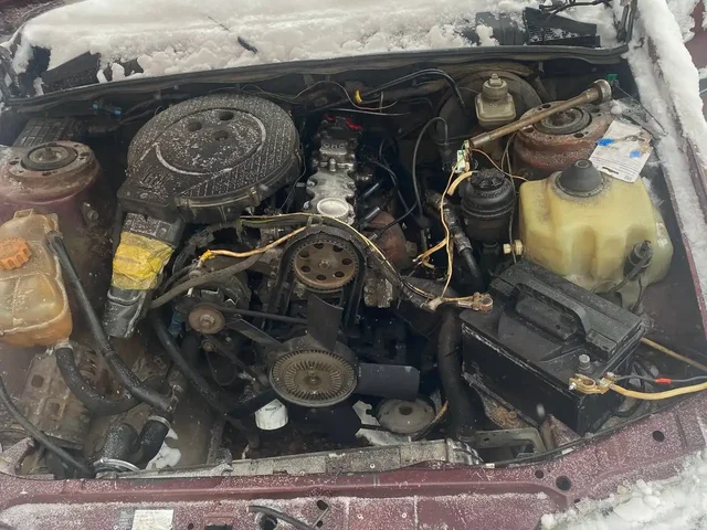 Продам Opel Omega 1.8 с документами - Внедорожники в Рыбинск