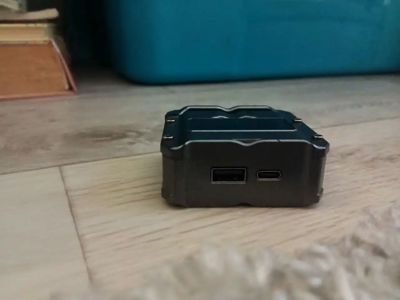 Продам наушники беспроводные с подсветкой - Аудиотехника (Электроника) в Рыбинск