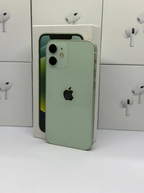 iPhone 12 мини 64 ГБ в отличном состоянии - Компьютерные комплектующие в Рыбинск