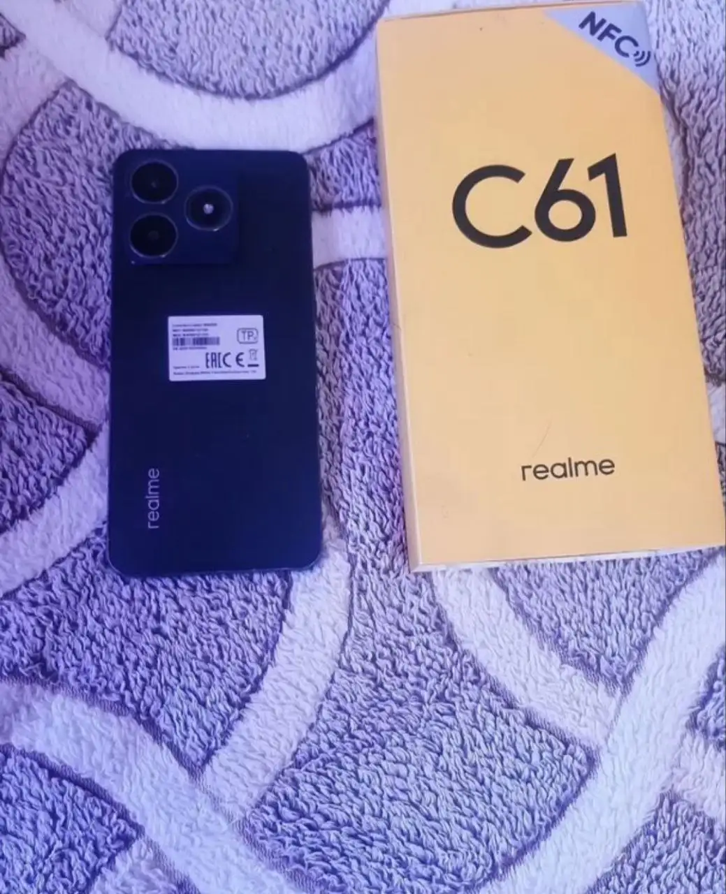 Продажа iPhone 11 и Realme C61 - Смартфоны (Электроника) в Рыбинск