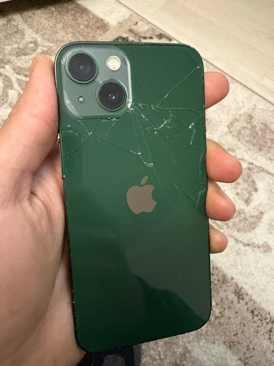 iPhone 13 128 ГБ после замены дисплея и аккумулятора - Смартфоны (Электроника) в Рыбинск