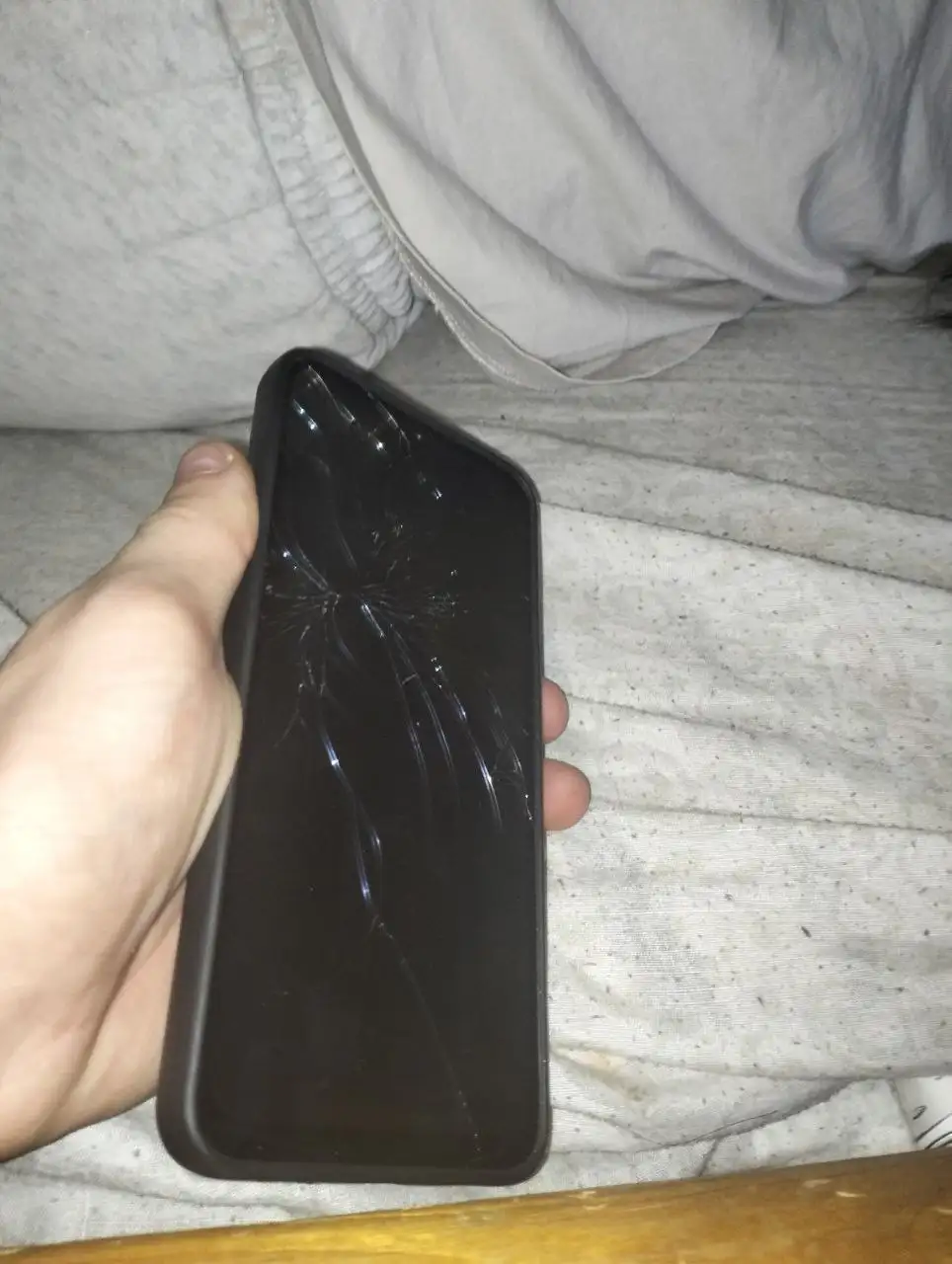 Продам смартфон Samsung A16 с дефектами - Смартфоны (Электроника) в Рыбинск