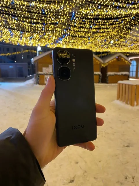 Vivo Iqoo neo9 смартфон - Компьютерные комплектующие в Рыбинск