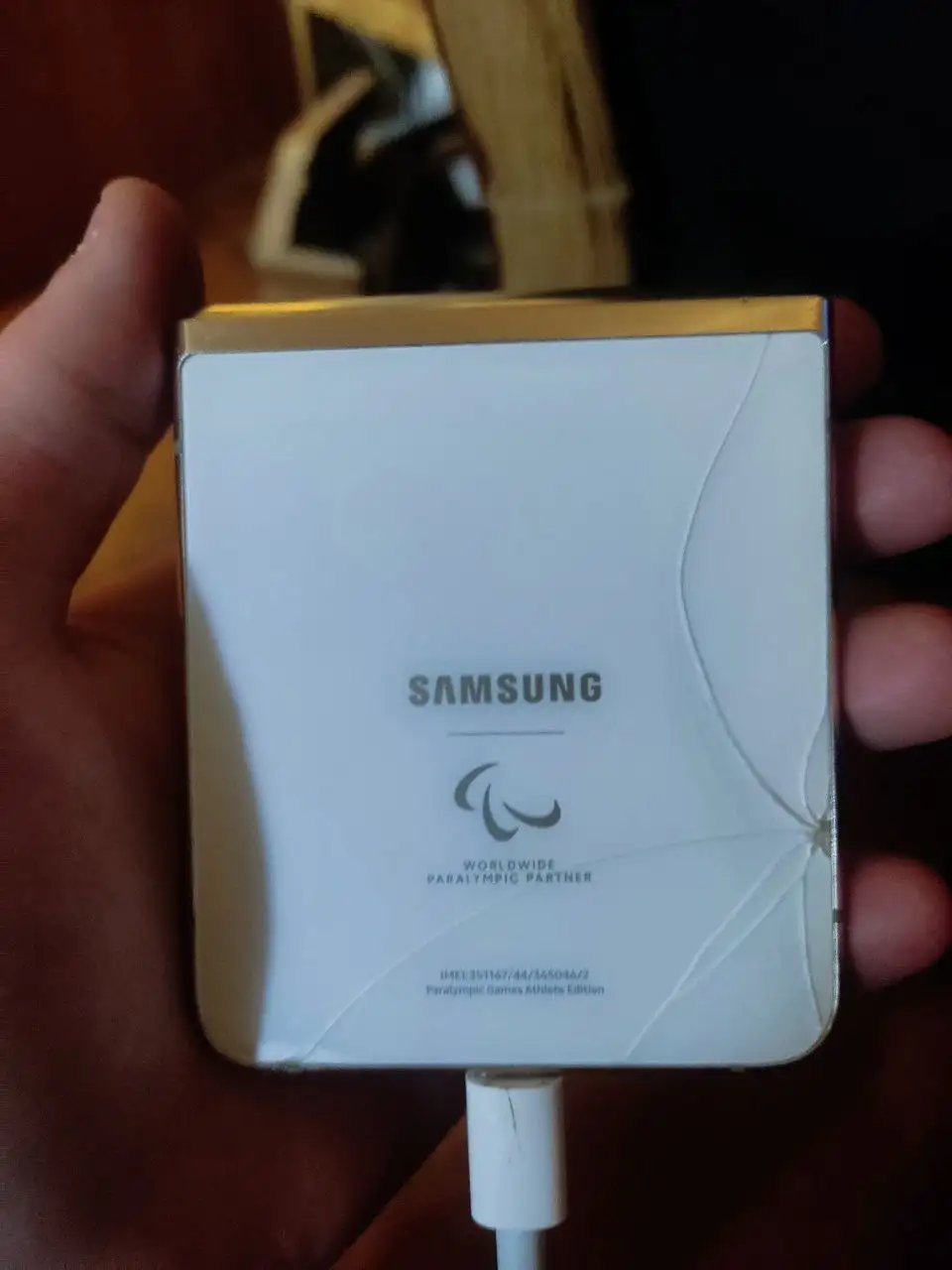 Обмен Samsung Galaxy Z3 Flip Olympic Games Edition - Смартфоны (Электроника) в Рыбинск