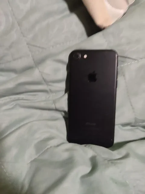 Айфон 7 без КП с разбитой матрицей - Миникамеры в Рыбинск