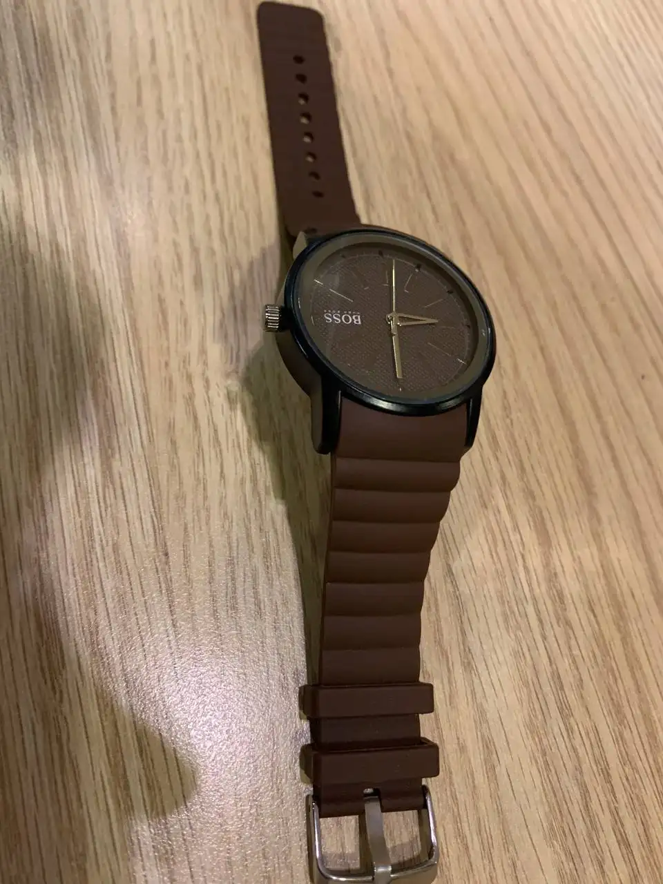 Часы BOSS в идеальном состоянии - Барахолка в Рыбинск