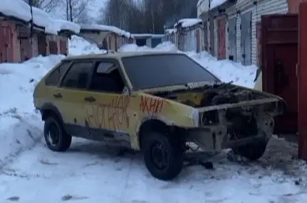 Мотор инжекторный 1.6 с проводкой и запчастями от ВАЗ 2114 на восстановление - Двигатели и компоненты (Запчасти) в Рыбинск