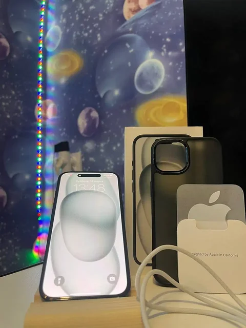 iPhone 15 128GB Black - Наушники в Рыбинск