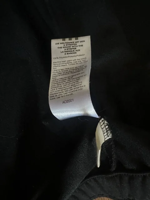 Продажа двух олимпиек Adidas размера XL - Спортивная одежда в Рыбинск