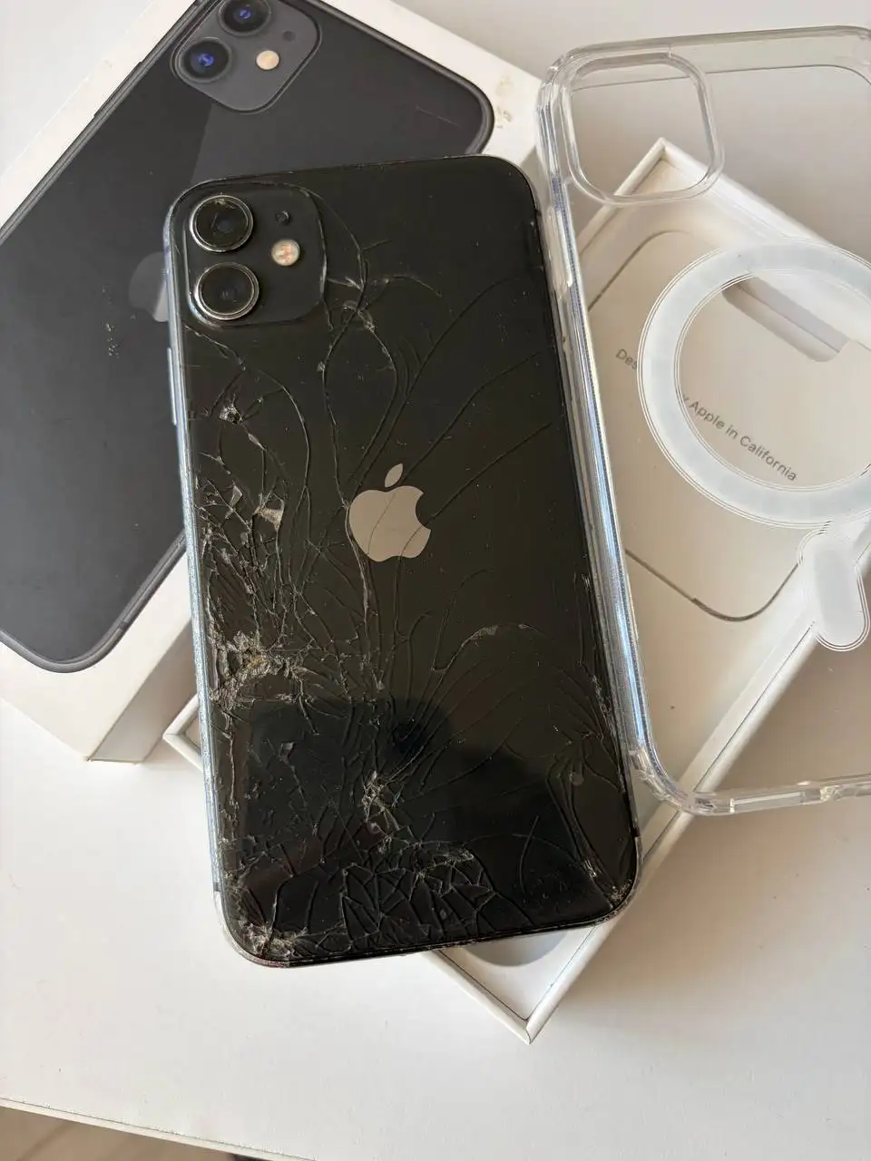 iPhone 11 64ГБ в хорошем состоянии - Смартфоны (Электроника) в Рыбинск