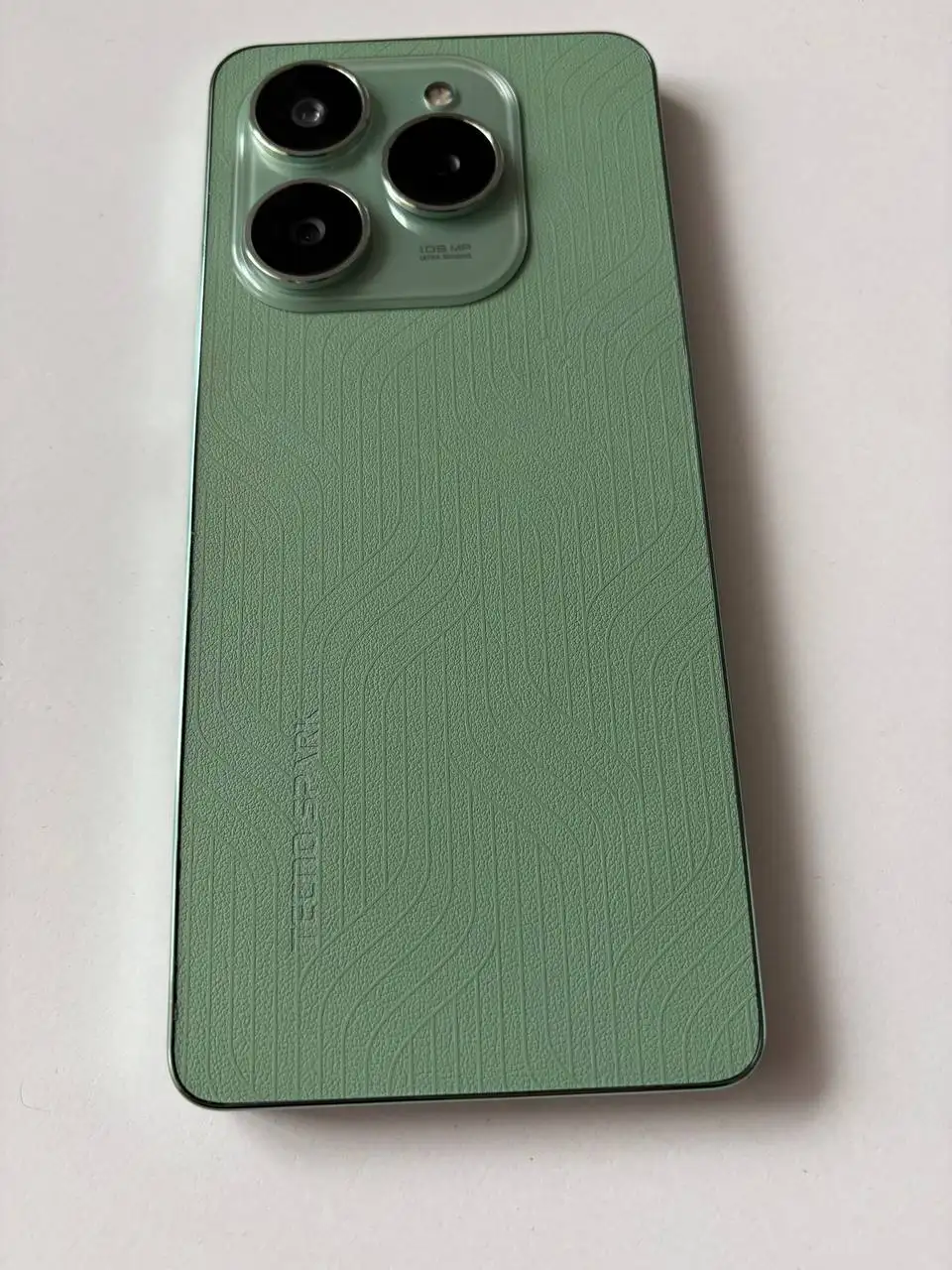 Tecno Spark 20 Pro 8/256gb с NFC и быстрой зарядкой - Смартфоны (Электроника) в Рыбинск