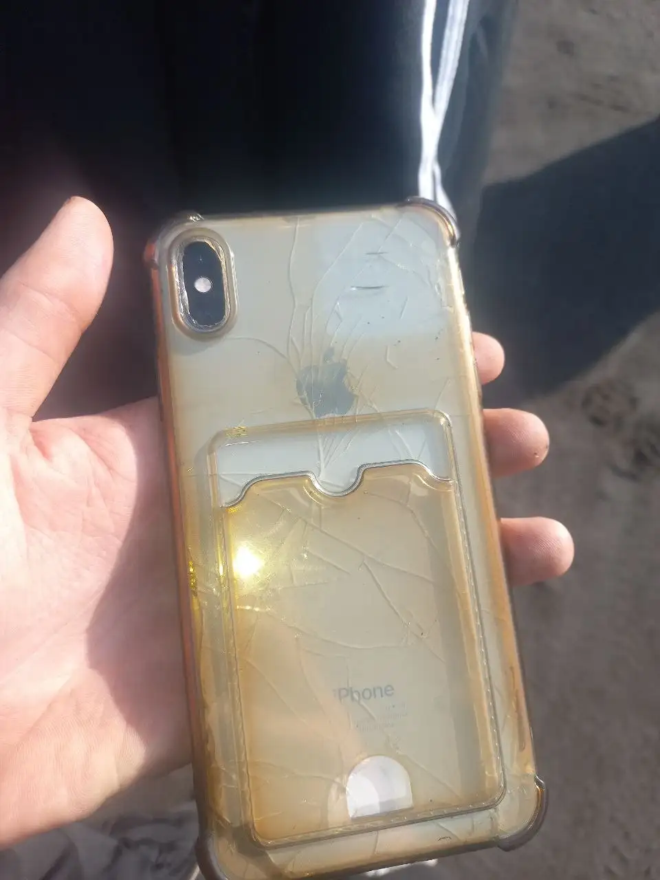 iPhone XS Max с заменой экрана, камеры и крышки - Смартфоны (Электроника) в Рыбинск