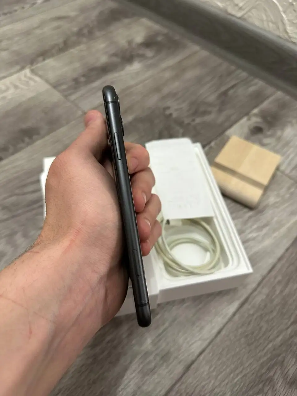 iPhone 11 Black 64GB в хорошем состоянии - Смартфоны (Электроника) в Рыбинск