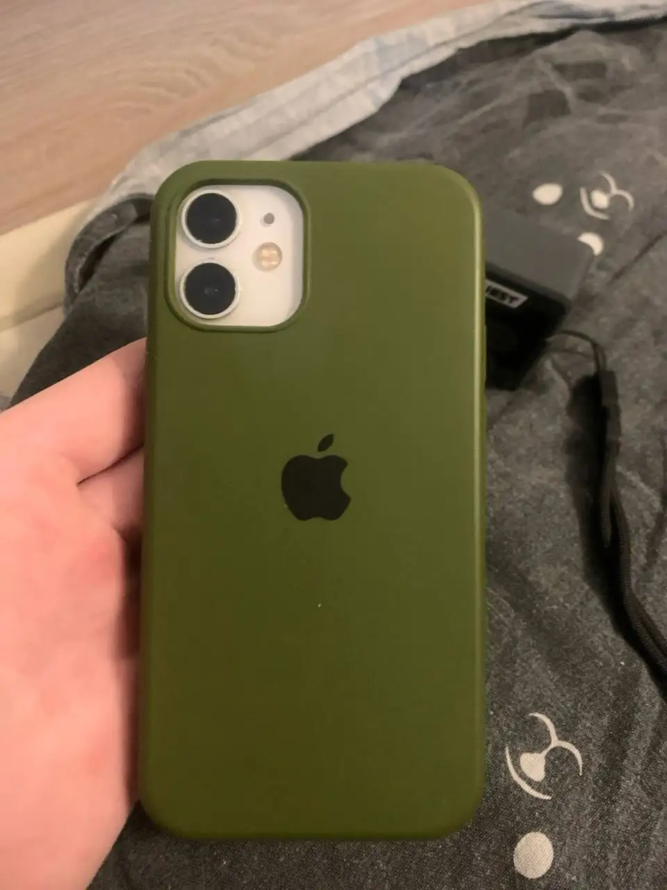 Смартфон 128 ГБ с поврежденным экраном - Смартфоны и телефоны (Электроника) в Рыбинск