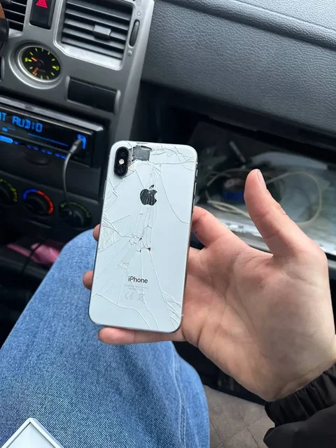 Айфон XS 256 ГБ с поврежденным экраном и крышкой - Телефоны и смартфоны в Рыбинск