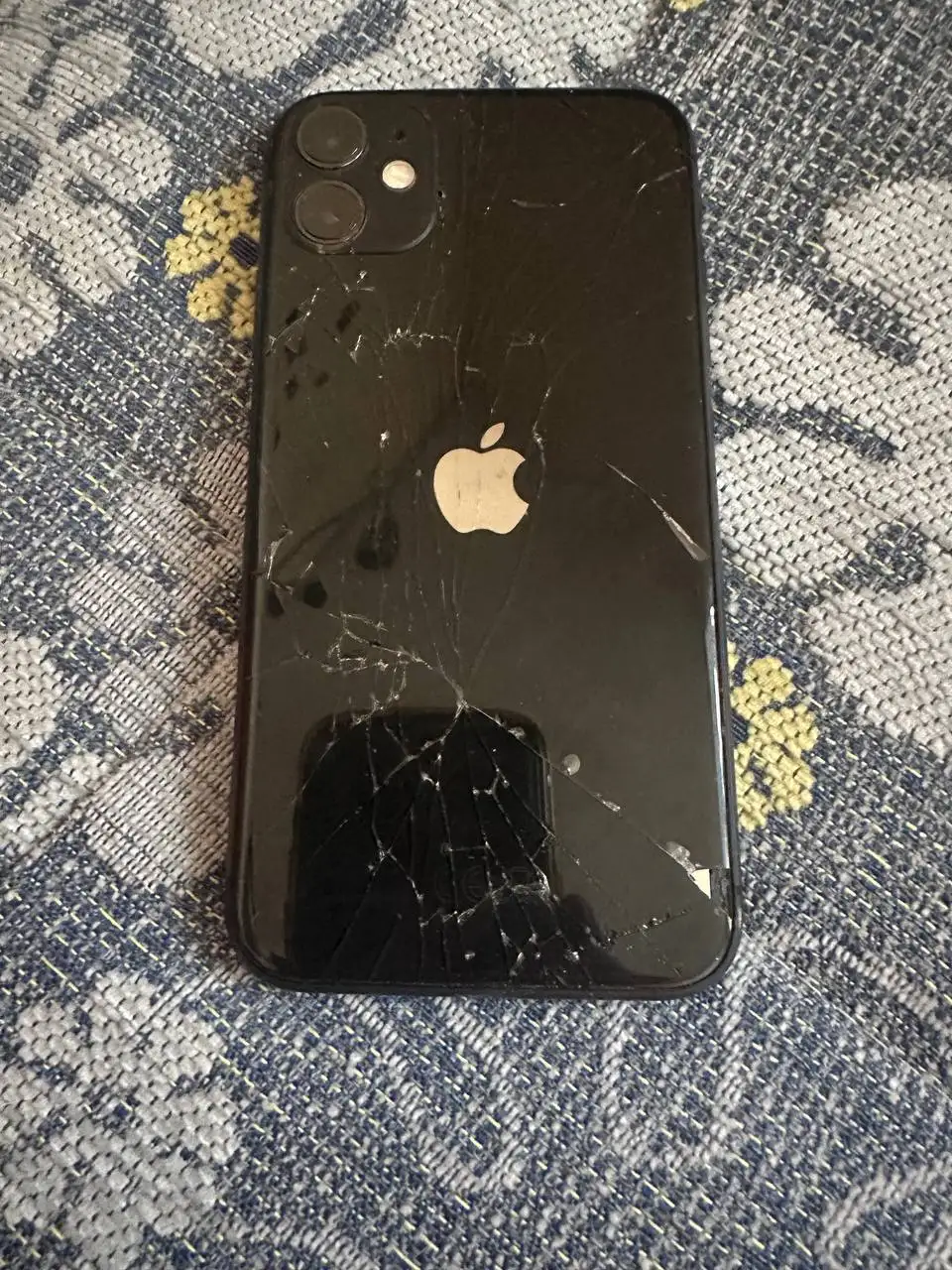 Обмен iPhone 14 Pro и iPhone 11 на более новую модель - Смартфоны и телефоны (Электроника) в Рыбинск