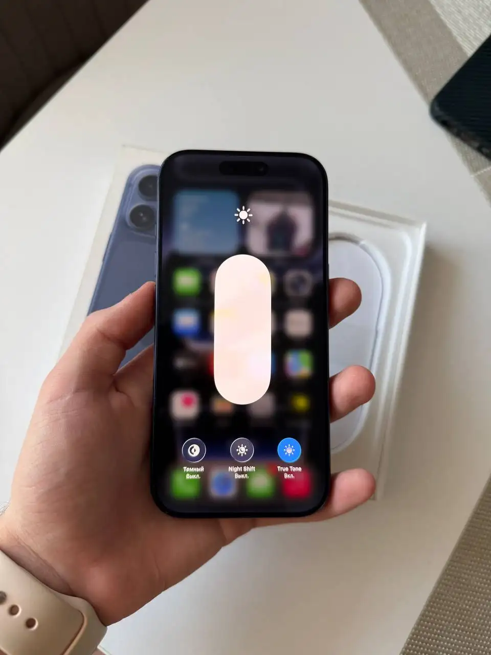 Продам iPhone 17 Pro в хорошем состоянии - Смартфоны (Электроника) в Рыбинск