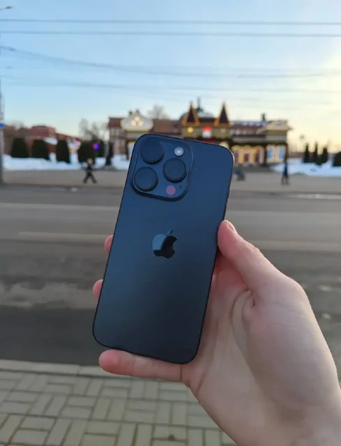 iPhone 15 Pro Space black 256гб - Смартфоны в Рыбинск