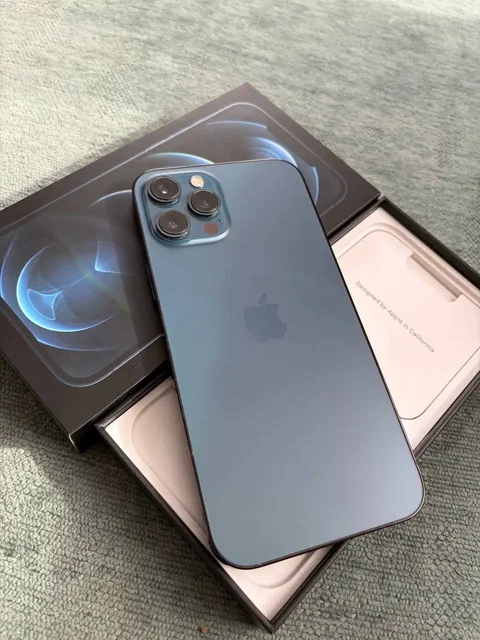 iPhone 12 Pro Max 128ГБ в отличном состоянии - Смартфоны в Рыбинск