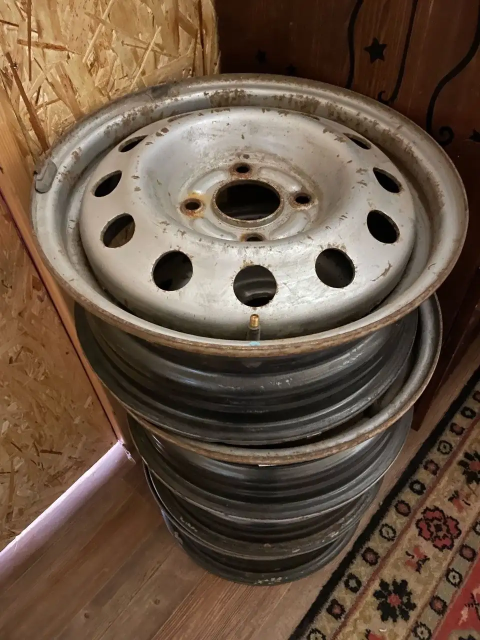 Диски 15 радиус 4x100 - Диски и шины (Авто) в Рыбинск