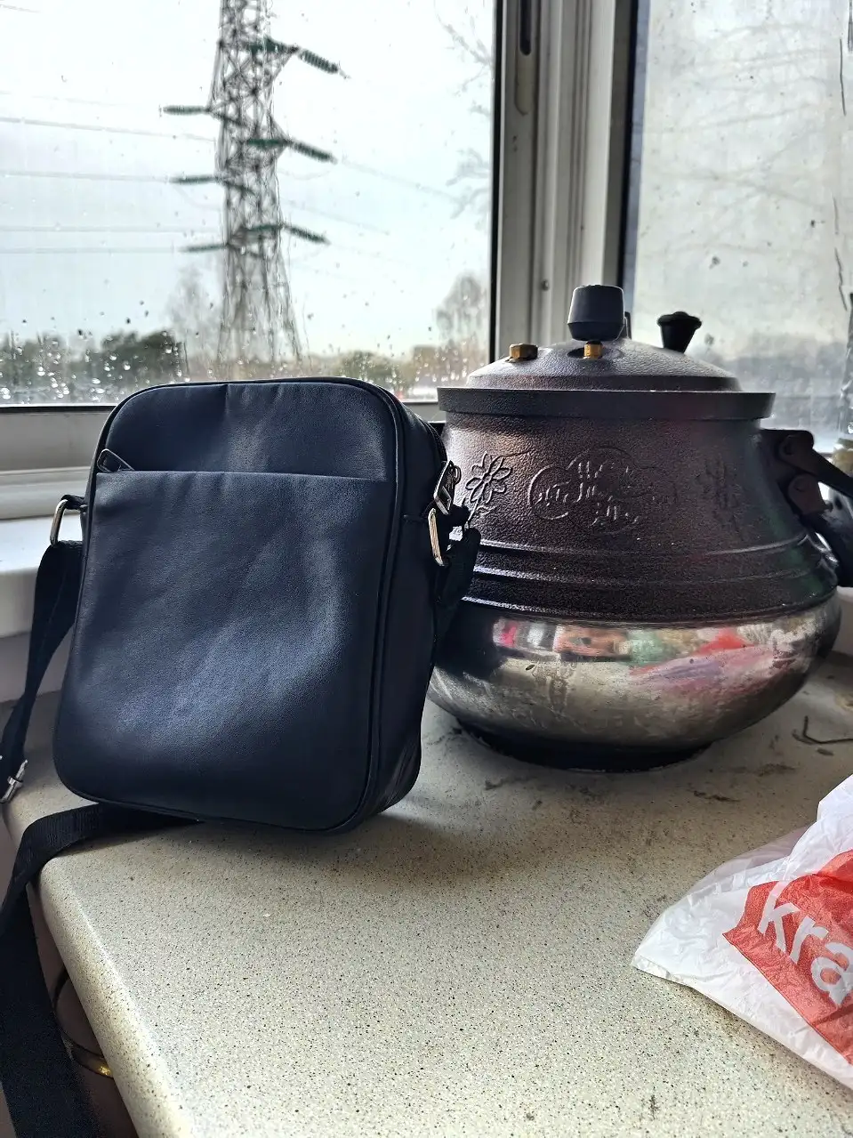 Сумка Lacoste идеальное состояние - Сумки (Одежда) в Рыбинск