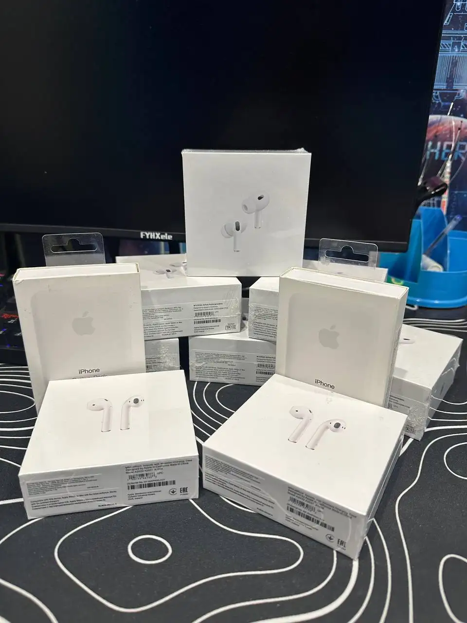 Продам наушники AirPods 2 и AirPods Pro 2 новые - Аудиотехника (Электроника) в Рыбинск