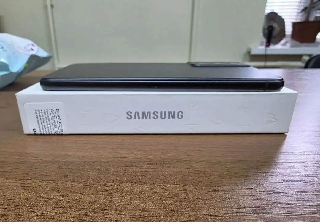 Продам Samsung Galaxy S21 FE 5G 128/6 ГБ - Смартфоны (Электроника) в Рыбинск