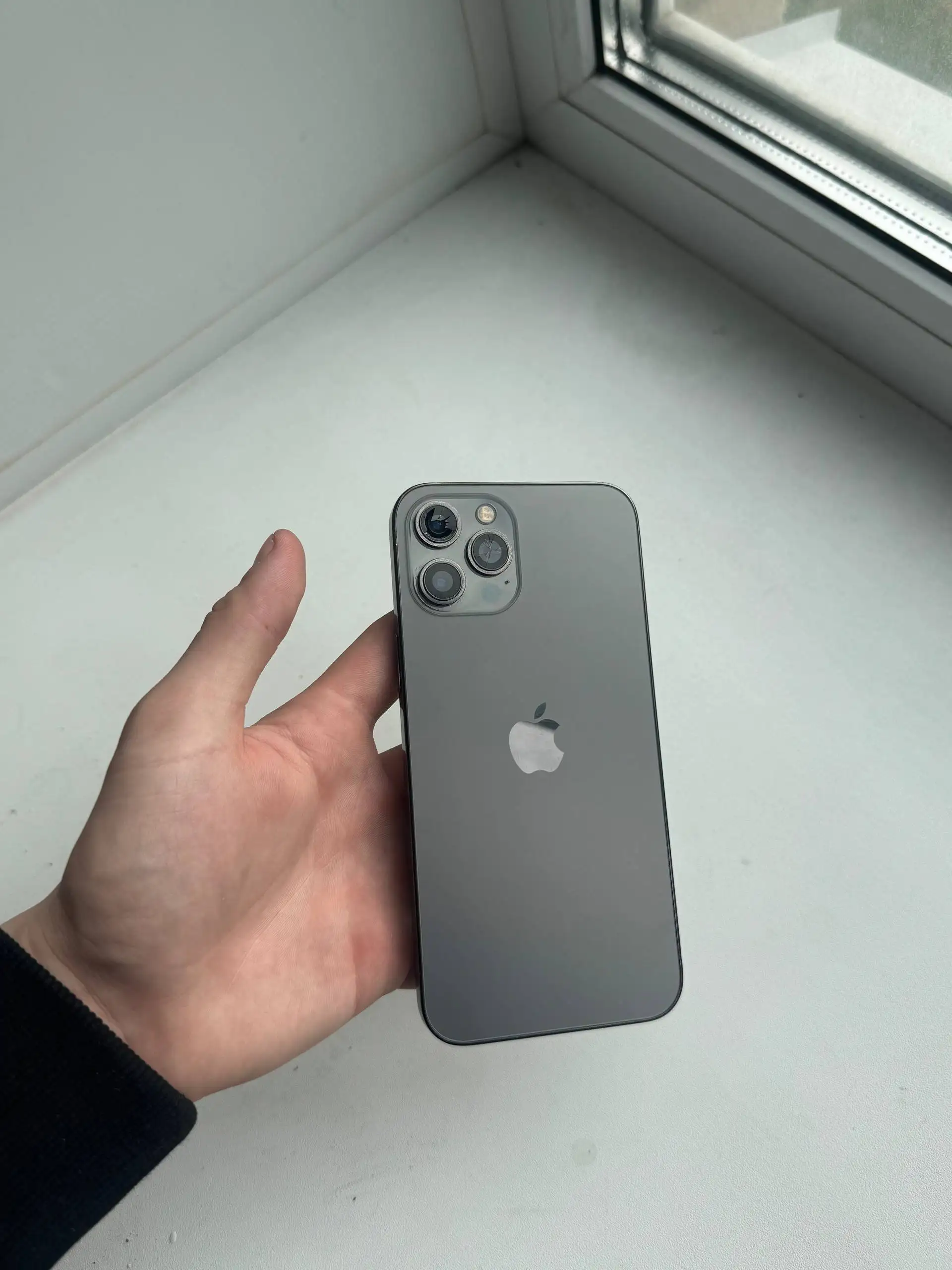 iPhone 12 Pro Max 128гб с замененным аккумулятором и дисплеем - Смартфоны (Электроника) в Рыбинск