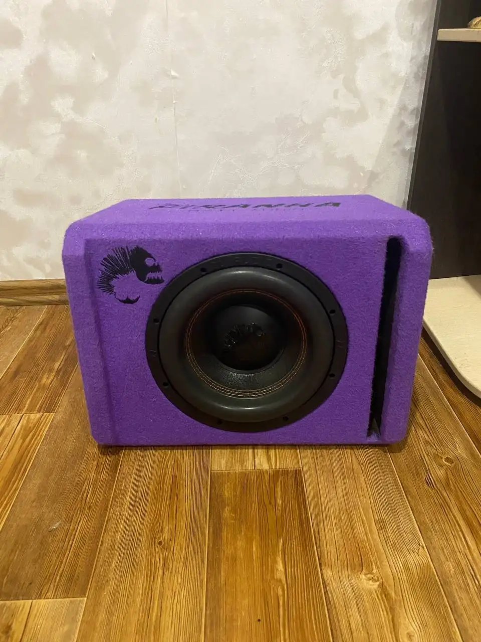 Продам сабвуфер Piranha 10A V2 - Аудиотехника (Электроника) в Рыбинск