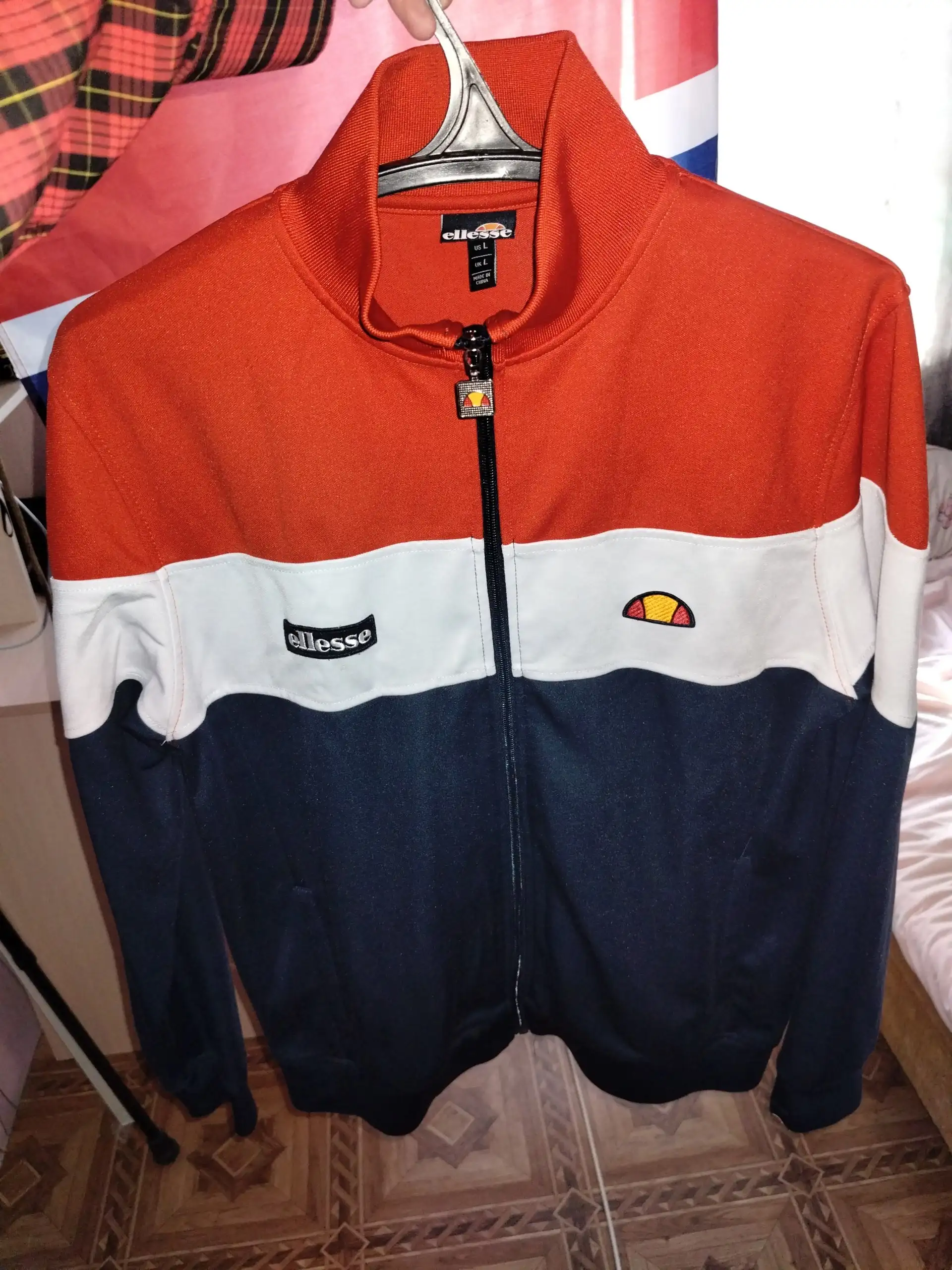 Продам одежду ellesse - Одежда в Рыбинск