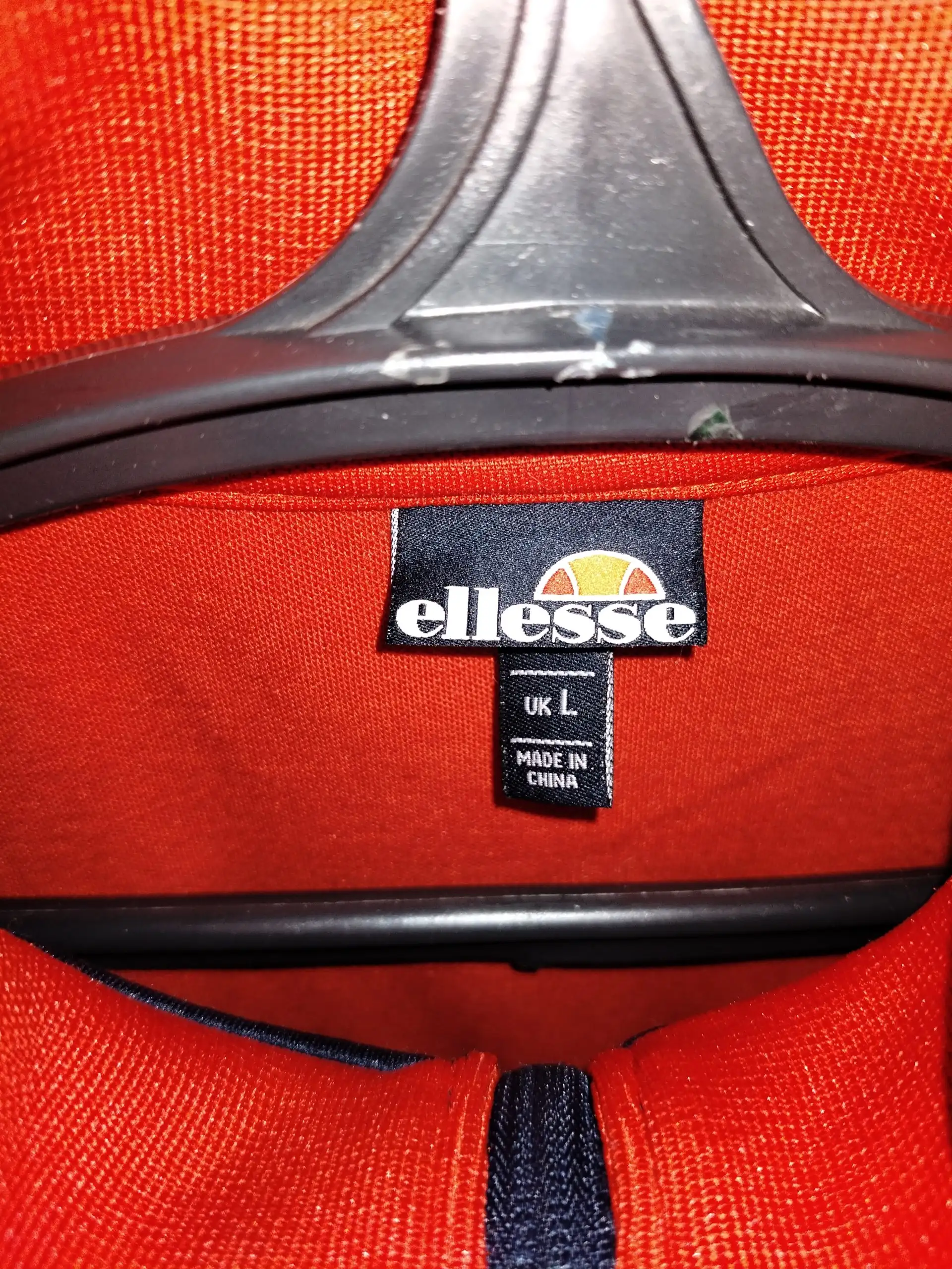 Продам одежду ellesse - Одежда в Рыбинск