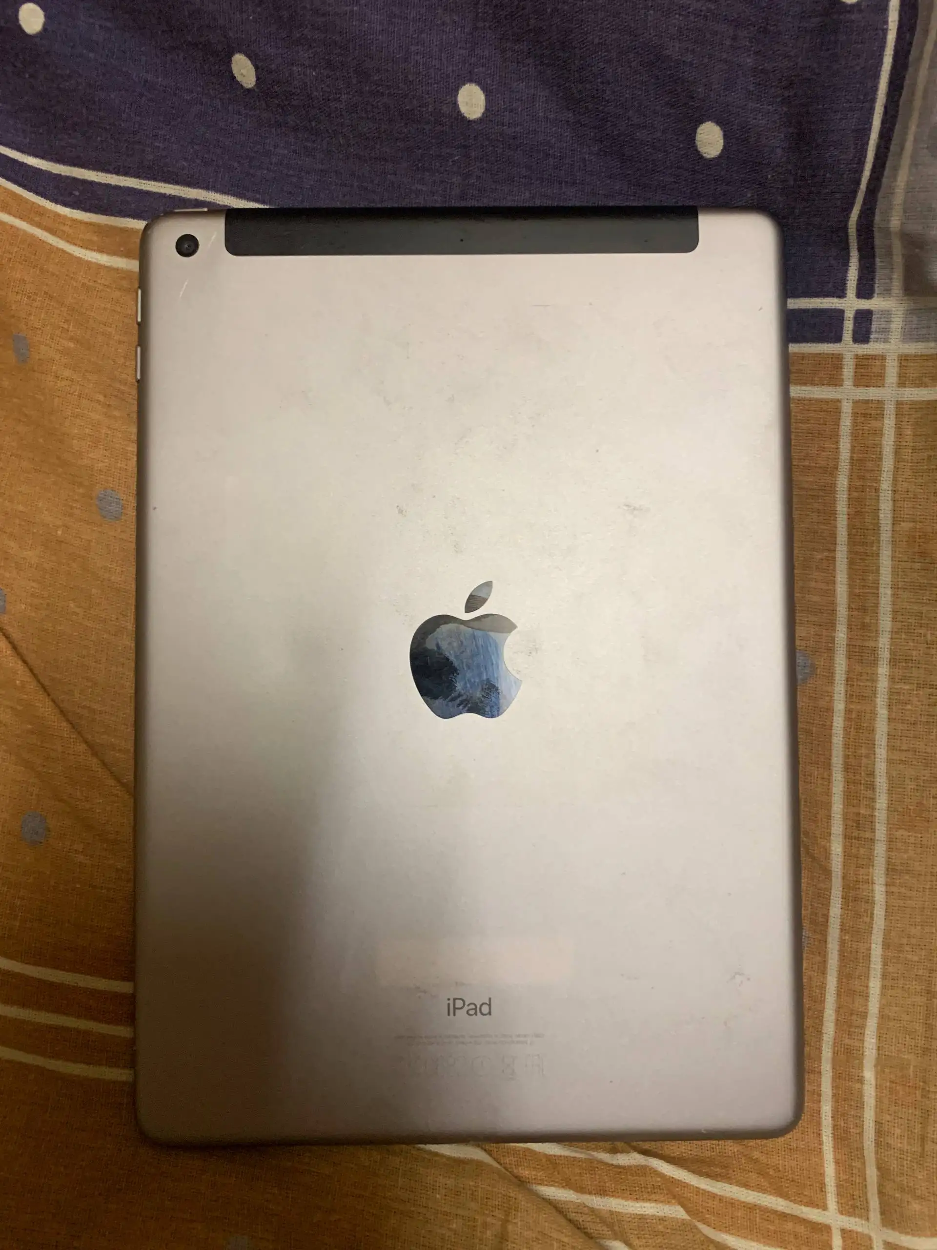 iPad 5 32Gb в Рыбинске - Планшеты (Электроника) в Рыбинск