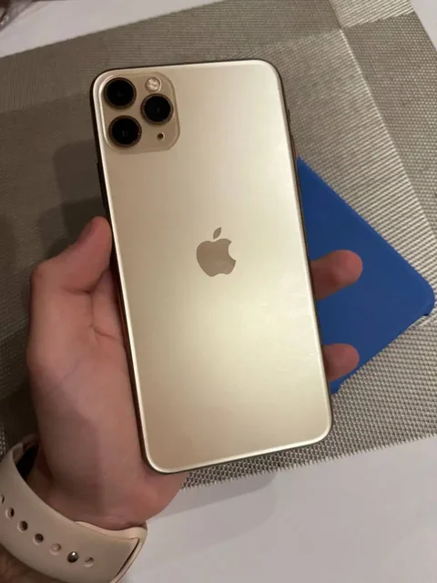 iPhone 11 Pro Max 256GB - Смартфоны и гаджеты в Рыбинск