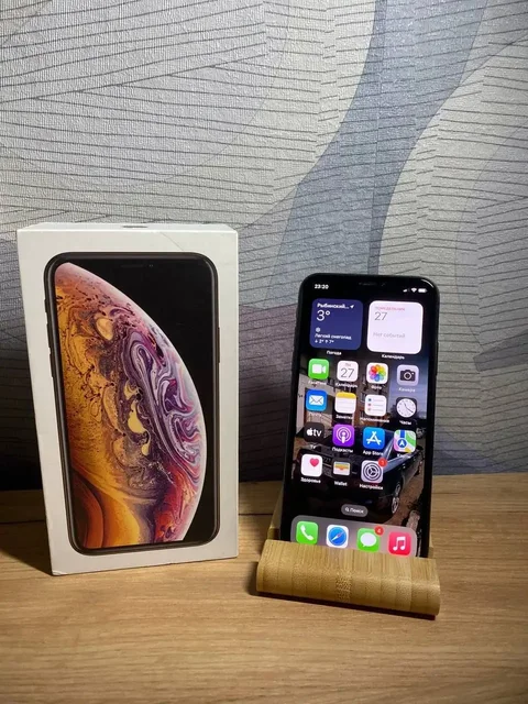 iPhone Xs 64GB Space Grey с трещиной на экране - Кабели и переходники в Рыбинск