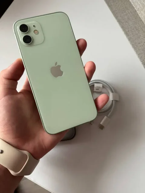 iPhone 12 128ГБ - Портативные аудиоколонки в Рыбинск