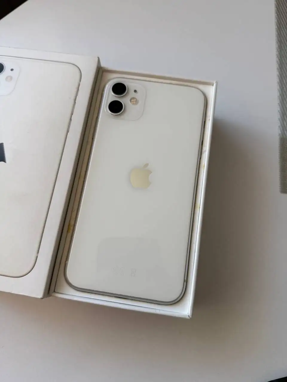 iPhone 11 64ГБ Ростест - Смартфоны и гаджеты (Электроника) в Рыбинск