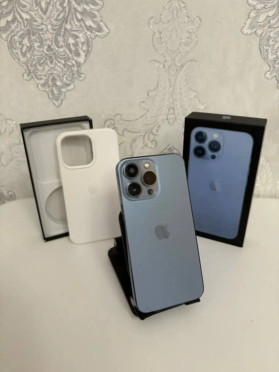IPhone 13 Pro 256GB Голубой - Смартфоны и гаджеты (Электроника) в Рыбинск