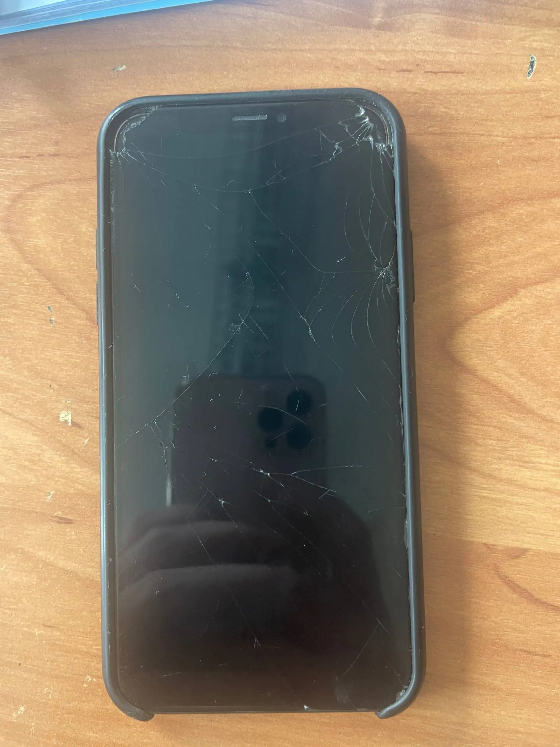 Обменяю два телефона на один iPhone - Мобильные телефоны (Электроника) в Рыбинск