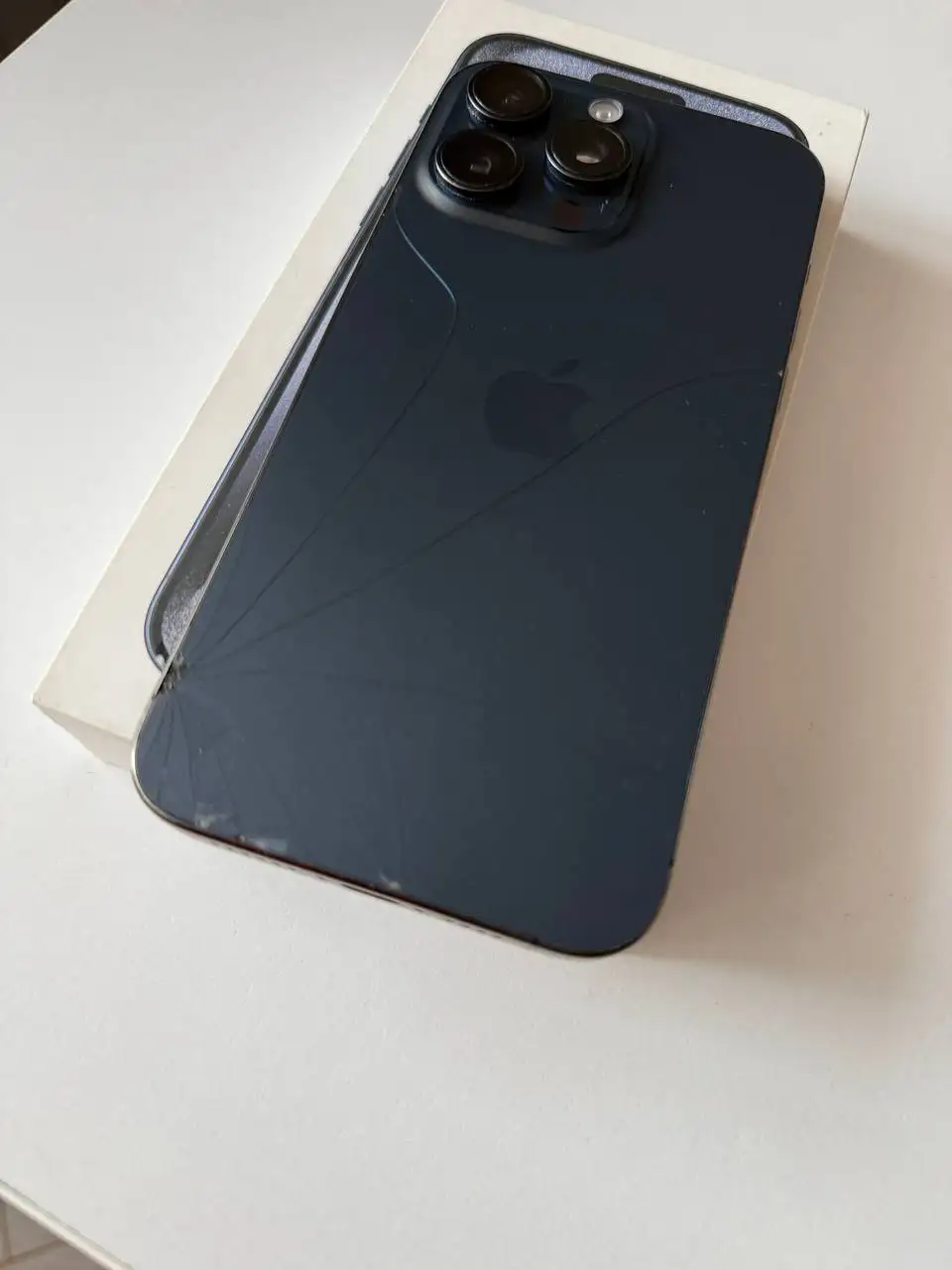 iPhone 15 Pro Max 256GB - Смартфоны (Электроника) в Рыбинск