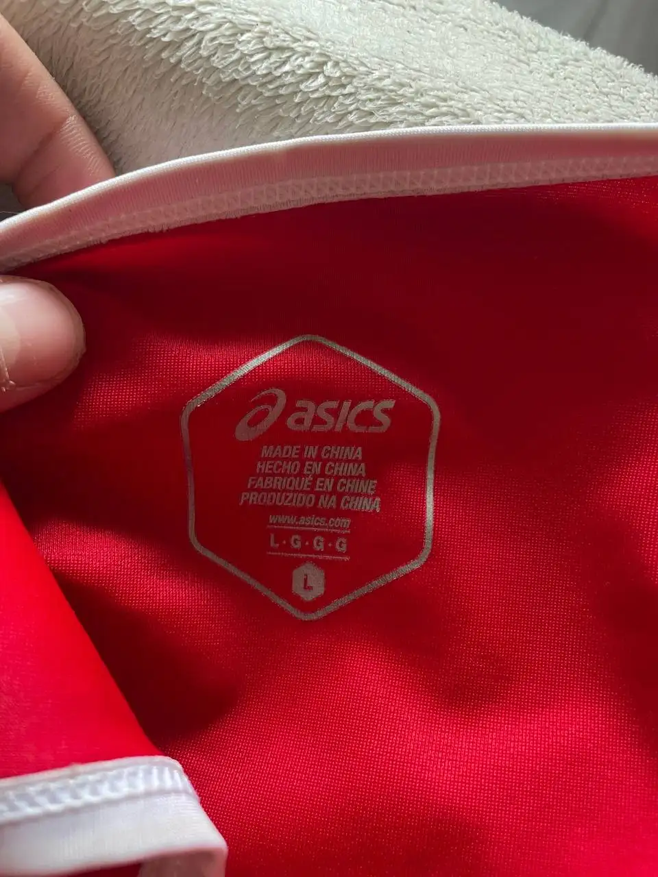 Продам трико ASICS - Спортивная одежда (Одежда) в Рыбинск
