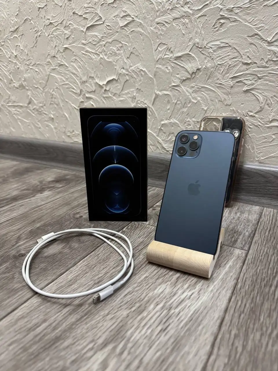 iPhone 12 Pro 256GB - отличное состояние, небольшой дефект камеры - Смартфоны и гаджеты (Электроника) в Рыбинск