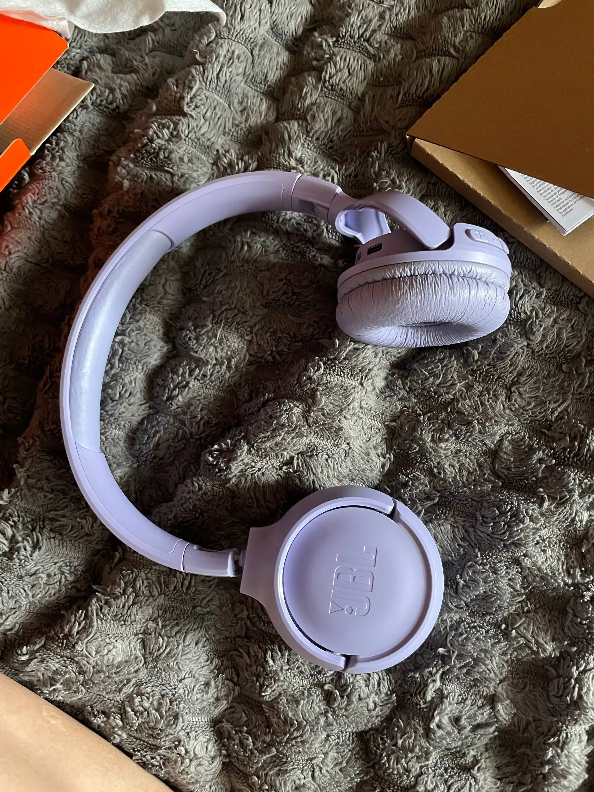 JBL TUNE 520 - сломанное крепление - Наушники (Электроника) в Рыбинск