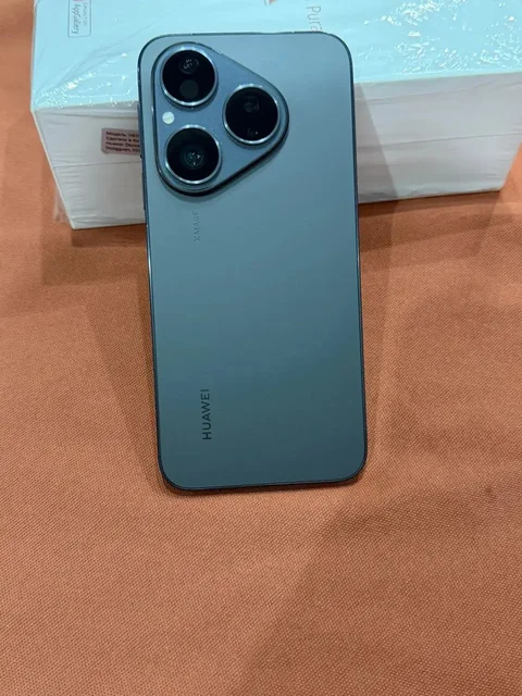 HUAWEI Pura 80 12/256 ГБ - Велосипеды и аксессуары в Рыбинск